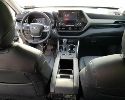 Білий Тойота Хайлендер, об'ємом двигуна 3.5 л та пробігом 5 тис. км за 15000 $, фото 6 на Automoto.ua
