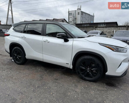 Белый Тойота Хайлендер, объемом двигателя 2.49 л и пробегом 39 тыс. км за 46500 $, фото 5 на Automoto.ua