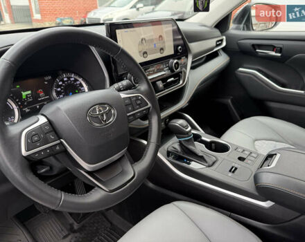 Белый Тойота Хайлендер, объемом двигателя 2.49 л и пробегом 39 тыс. км за 46500 $, фото 7 на Automoto.ua