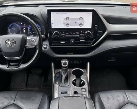 Білий Тойота Хайлендер, об'ємом двигуна 2.49 л та пробігом 138 тис. км за 49500 $, фото 7 на Automoto.ua