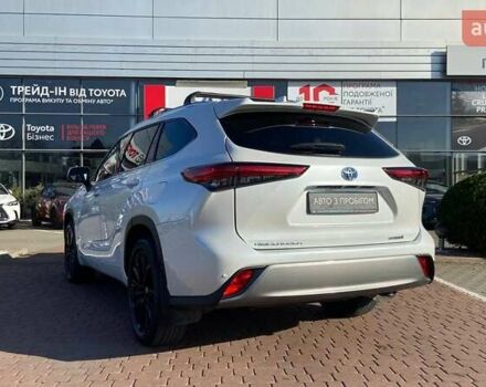 Белый Тойота Хайлендер, объемом двигателя 2.49 л и пробегом 75 тыс. км за 59700 $, фото 1 на Automoto.ua