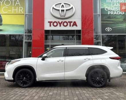 Білий Тойота Хайлендер, об'ємом двигуна 2.49 л та пробігом 138 тис. км за 49500 $, фото 2 на Automoto.ua