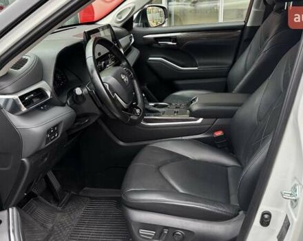 Білий Тойота Хайлендер, об'ємом двигуна 2.49 л та пробігом 138 тис. км за 49500 $, фото 11 на Automoto.ua