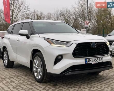 Белый Тойота Хайлендер, объемом двигателя 2.5 л и пробегом 13 тыс. км за 56999 $, фото 8 на Automoto.ua