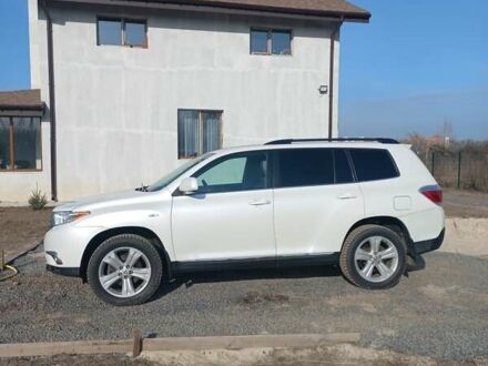 Білий Тойота Хайлендер, об'ємом двигуна 3.46 л та пробігом 186 тис. км за 17999 $, фото 1 на Automoto.ua