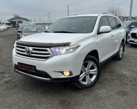Белый Тойота Хайлендер, объемом двигателя 3.46 л и пробегом 199 тыс. км за 18000 $, фото 1 на Automoto.ua