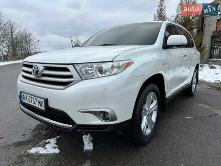 Білий Тойота Хайлендер, об'ємом двигуна 3.46 л та пробігом 124 тис. км за 14999 $, фото 1 на Automoto.ua