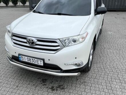 Білий Тойота Хайлендер, об'ємом двигуна 3.46 л та пробігом 180 тис. км за 18500 $, фото 1 на Automoto.ua