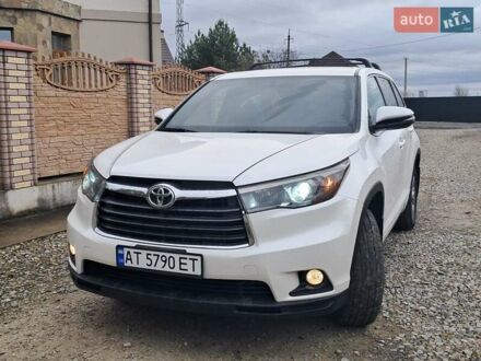 Тойота Хайлендер 2015 у Івано-Франківську на Automoto.ua Білий Тойота Хайлендер, об'ємом двигуна 3.5 л та пробігом 210 тис. км за 19950 $, фото 1 на Automoto.ua