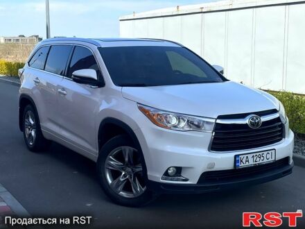 Тойота Хайлендер 2015 у Дніпро (Дніпропетровську) на Automoto.ua Білий Тойота Хайлендер, об'ємом двигуна 3.5 л та пробігом 158 тис. км за 22600 $, фото 1 на Automoto.ua