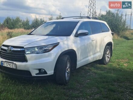 Білий Тойота Хайлендер, об'ємом двигуна 3.5 л та пробігом 210 тис. км за 18350 $, фото 1 на Automoto.ua