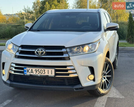 Білий Тойота Хайлендер, об'ємом двигуна 3.46 л та пробігом 149 тис. км за 32700 $, фото 1 на Automoto.ua