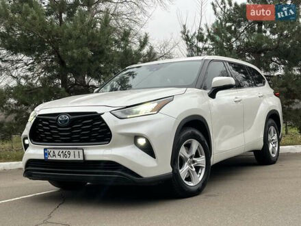 Білий Тойота Хайлендер, об'ємом двигуна 2.49 л та пробігом 174 тис. км за 36500 $, фото 1 на Automoto.ua