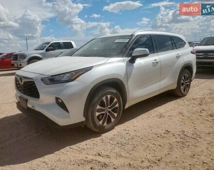 Білий Тойота Хайлендер, об'ємом двигуна 0 л та пробігом 107 тис. км за 15400 $, фото 1 на Automoto.ua