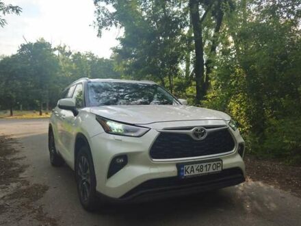 Тойота Хайлендер 2020 у Яготине на Automoto.ua Білий Тойота Хайлендер, об'ємом двигуна 3.46 л та пробігом 84 тис. км за 39000 $, фото 1 на Automoto.ua