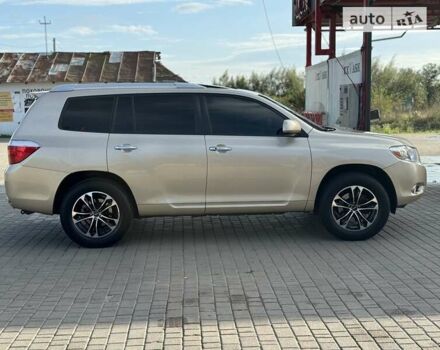 Бежевый Тойота Хайлендер, объемом двигателя 3.46 л и пробегом 280 тыс. км за 13200 $, фото 13 на Automoto.ua
