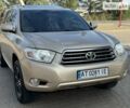 Бежевый Тойота Хайлендер, объемом двигателя 3.46 л и пробегом 280 тыс. км за 13200 $, фото 16 на Automoto.ua