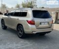 Бежевый Тойота Хайлендер, объемом двигателя 3.46 л и пробегом 280 тыс. км за 13200 $, фото 7 на Automoto.ua