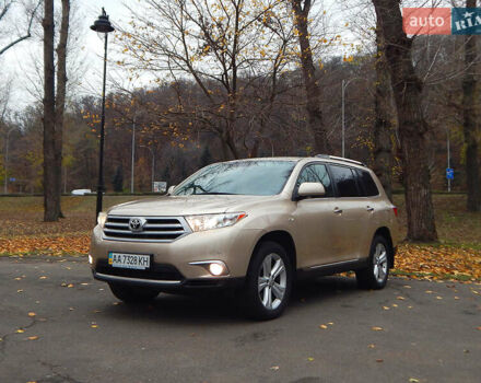 Бежевий Тойота Хайлендер, об'ємом двигуна 3.46 л та пробігом 232 тис. км за 14498 $, фото 17 на Automoto.ua