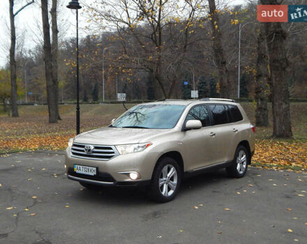 Бежевий Тойота Хайлендер, об'ємом двигуна 3.46 л та пробігом 232 тис. км за 14498 $, фото 16 на Automoto.ua