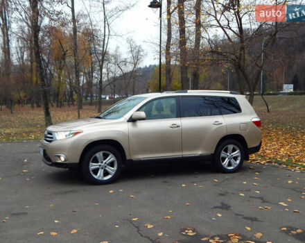 Бежевий Тойота Хайлендер, об'ємом двигуна 3.46 л та пробігом 232 тис. км за 14498 $, фото 15 на Automoto.ua
