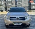 Бежевий Тойота Хайлендер, об'ємом двигуна 3.46 л та пробігом 187 тис. км за 15300 $, фото 1 на Automoto.ua