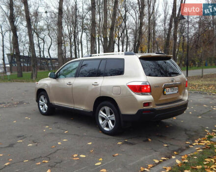 Бежевий Тойота Хайлендер, об'ємом двигуна 3.46 л та пробігом 232 тис. км за 14498 $, фото 12 на Automoto.ua