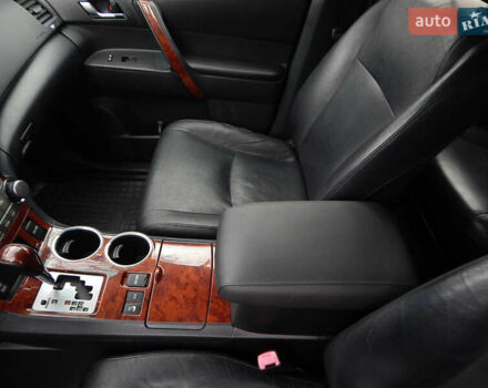 Бежевий Тойота Хайлендер, об'ємом двигуна 3.46 л та пробігом 232 тис. км за 14498 $, фото 21 на Automoto.ua