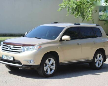 Бежевий Тойота Хайлендер, об'ємом двигуна 3.5 л та пробігом 113 тис. км за 17990 $, фото 2 на Automoto.ua