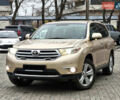 Бежевый Тойота Хайлендер, объемом двигателя 3.46 л и пробегом 302 тыс. км за 18600 $, фото 1 на Automoto.ua