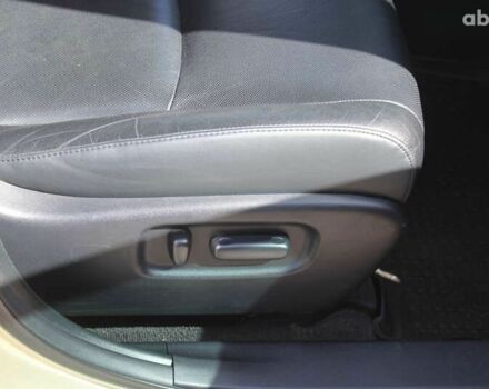 Бежевий Тойота Хайлендер, об'ємом двигуна 3.5 л та пробігом 113 тис. км за 17990 $, фото 25 на Automoto.ua