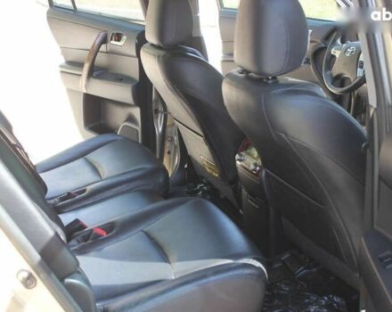 Бежевий Тойота Хайлендер, об'ємом двигуна 3.5 л та пробігом 113 тис. км за 17990 $, фото 23 на Automoto.ua