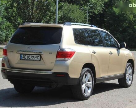 Бежевий Тойота Хайлендер, об'ємом двигуна 3.5 л та пробігом 113 тис. км за 17990 $, фото 7 на Automoto.ua