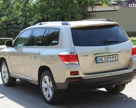 Бежевий Тойота Хайлендер, об'ємом двигуна 3.5 л та пробігом 113 тис. км за 17990 $, фото 9 на Automoto.ua
