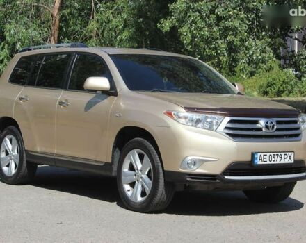 Бежевий Тойота Хайлендер, об'ємом двигуна 3.5 л та пробігом 113 тис. км за 17990 $, фото 5 на Automoto.ua
