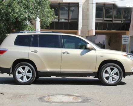 Бежевий Тойота Хайлендер, об'ємом двигуна 3.5 л та пробігом 113 тис. км за 17990 $, фото 6 на Automoto.ua