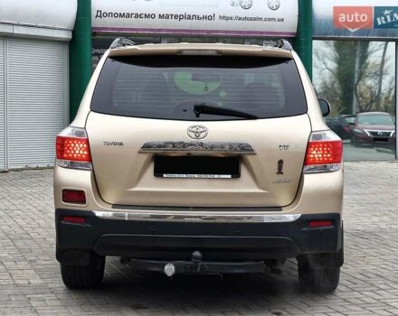 Бежевый Тойота Хайлендер, объемом двигателя 3.46 л и пробегом 302 тыс. км за 18600 $, фото 7 на Automoto.ua