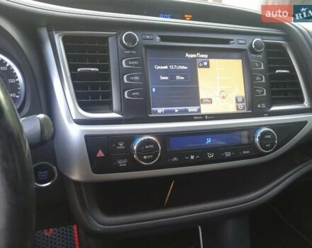 Бежевый Тойота Хайлендер, объемом двигателя 2.5 л и пробегом 170 тыс. км за 24500 $, фото 10 на Automoto.ua