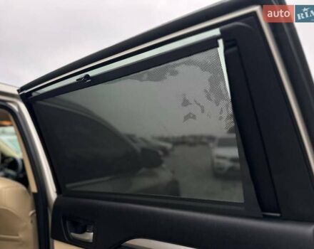 Бежевий Тойота Хайлендер, об'ємом двигуна 3.46 л та пробігом 166 тис. км за 23990 $, фото 17 на Automoto.ua