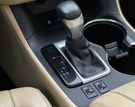 Бежевый Тойота Хайлендер, объемом двигателя 3.5 л и пробегом 166 тыс. км за 23990 $, фото 18 на Automoto.ua