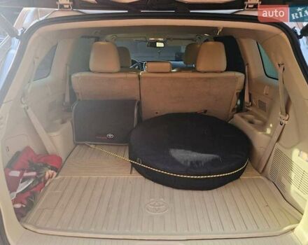 Тойота Хайлендер 2016 в Киеве на Automoto.ua Бежевый Тойота Хайлендер, объемом двигателя 3.55 л и пробегом 165 тыс. км за 24500 $, фото 12 на Automoto.ua