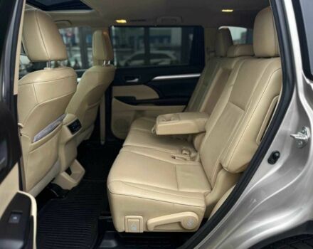 Бежевый Тойота Хайлендер, объемом двигателя 3.5 л и пробегом 166 тыс. км за 23990 $, фото 13 на Automoto.ua