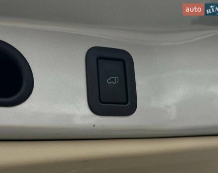 Бежевый Тойота Хайлендер, объемом двигателя 3.46 л и пробегом 166 тыс. км за 23990 $, фото 28 на Automoto.ua