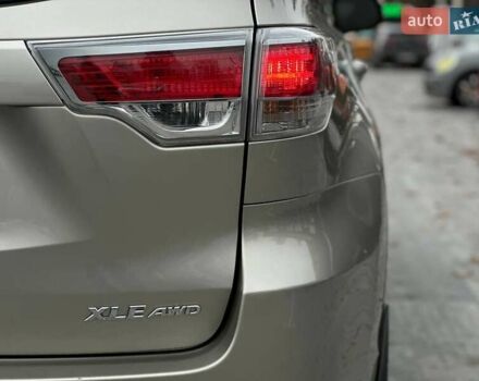 Бежевий Тойота Хайлендер, об'ємом двигуна 3.46 л та пробігом 166 тис. км за 23990 $, фото 10 на Automoto.ua