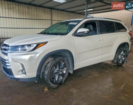 Бежевый Тойота Хайлендер, объемом двигателя 3.46 л и пробегом 80 тыс. км за 8800 $, фото 1 на Automoto.ua