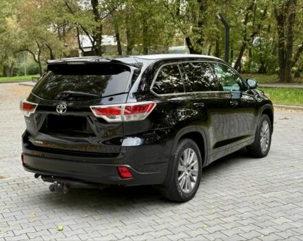 Чорний Тойота Хайлендер, об'ємом двигуна 2.7 л та пробігом 185 тис. км за 19500 $, фото 3 на Automoto.ua