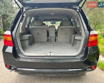 Черный Тойота Хайлендер, объемом двигателя 3.46 л и пробегом 253 тыс. км за 12900 $, фото 66 на Automoto.ua