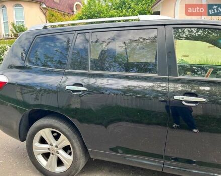 Черный Тойота Хайлендер, объемом двигателя 3.46 л и пробегом 253 тыс. км за 12900 $, фото 86 на Automoto.ua