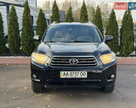 Тойота Хайлендер 2008 в Киеве на Automoto.ua Черный Тойота Хайлендер, объемом двигателя 3.5 л и пробегом 257 тыс. км за 12990 $, фото 1 на Automoto.ua