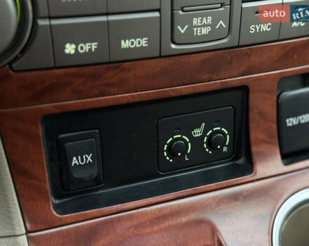 Черный Тойота Хайлендер, объемом двигателя 3.5 л и пробегом 257 тыс. км за 11990 $, фото 19 на Automoto.ua